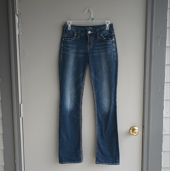 Silver - Picture 1 of 8